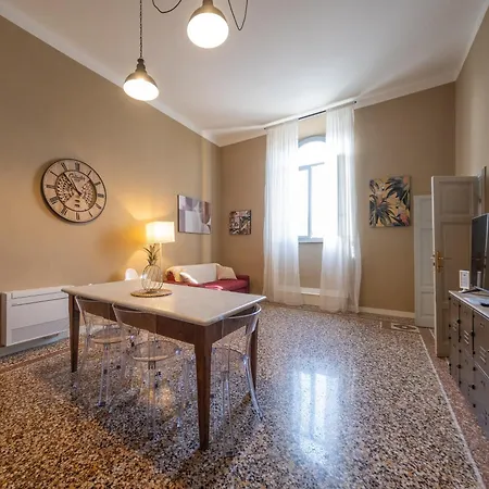 Lungarno Buozzi 7 Apartamento Pisa