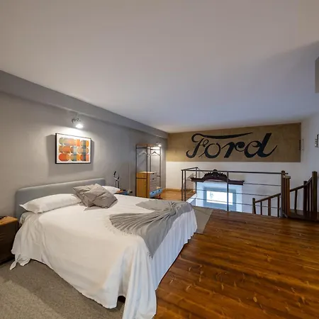 Lungarno Buozzi 7 Apartamento *