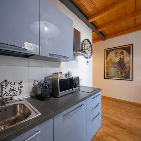 Lungarno Buozzi 7 * Pisa