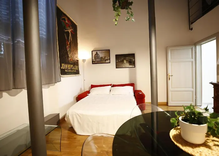 Lungarno Buozzi 7 Apartamento *