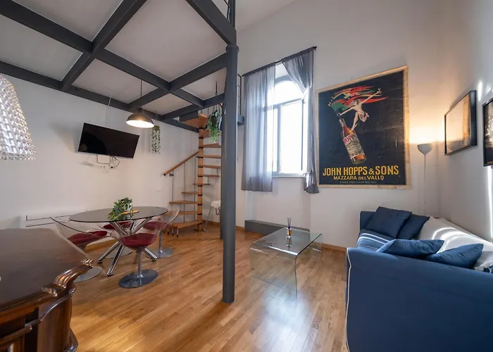 Lungarno Buozzi 7 Pisa