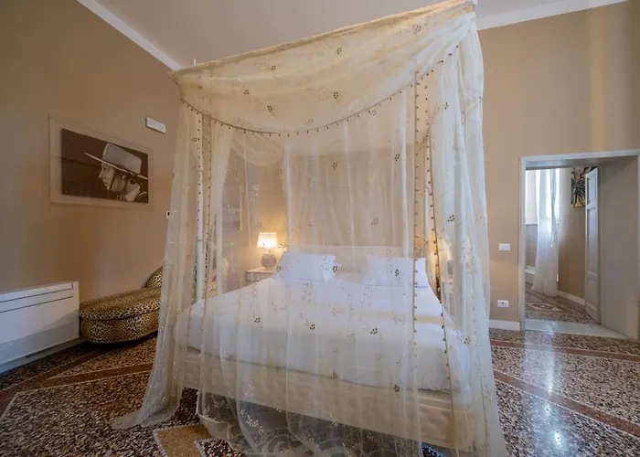 Lungarno Buozzi 7 Lejlighed