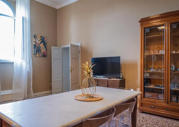 Lungarno Buozzi 7 Lejlighed