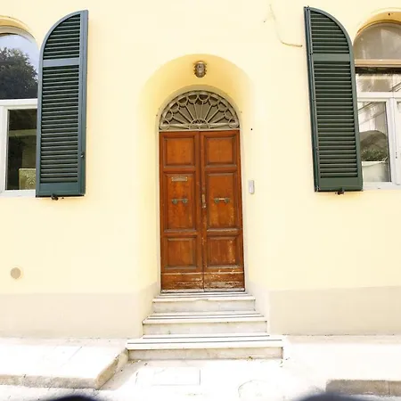 Appartement Lungarno Buozzi 7